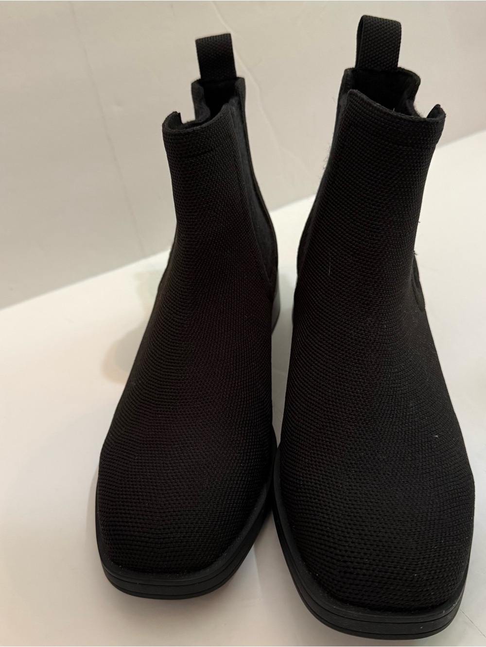 Vivaia Stretch Knit Waterproof Chelsea Boots BlakEUC Size EU 37 US 6 EUC